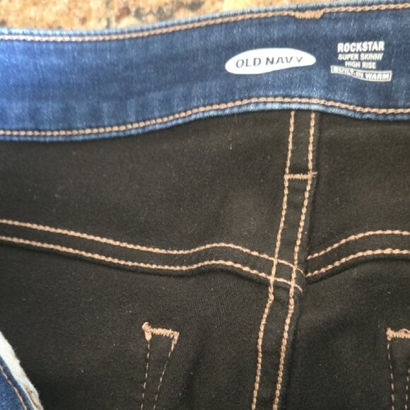 Old Navy Women's Dark Blue Skinny Jeans - Picture 5 of 9